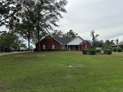 501 St Andrews Drive, House other with 3 bedrooms, 2 bathrooms and null parking in Valley Grande AL | Image 1