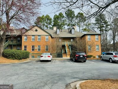 232 - 232 Brittany Court, Condo with 2 bedrooms, 2 bathrooms and 2 parking in Duluth GA | Image 3