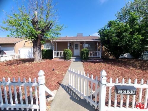 18133 Lull Street, Reseda, CA, 91335 | Card Image