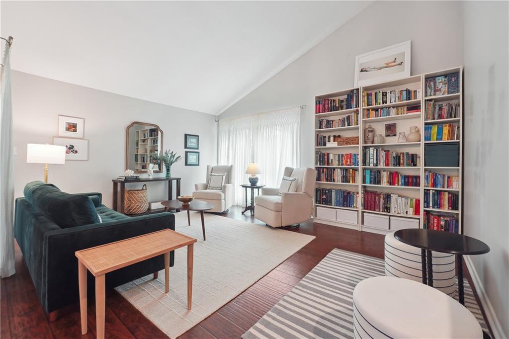 Annwicks Dr, Marietta, GA 30062
