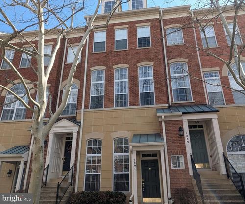 110a-1891 Crescent Park Dr, RESTON, VA, 20190-3279 | Card Image