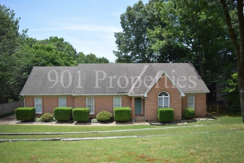 8269 Trinity Rd, Cordova, TN, 38018-6759 | Card Image