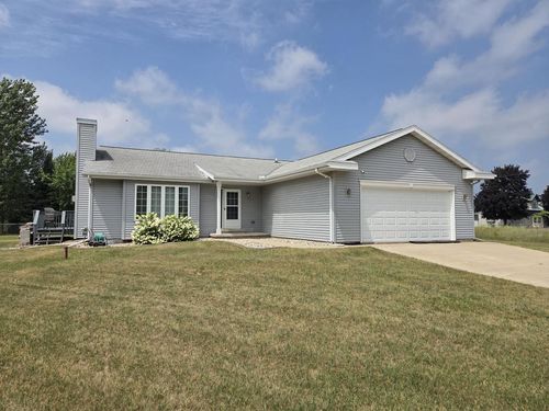 N3337 Whitetail Court, Montello, WI, 53949 | Card Image