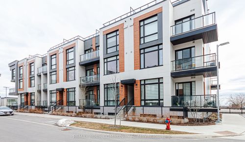 1406-15 David Eyer Rd, Richmond Hill, ON, L4S0N2 | Card Image