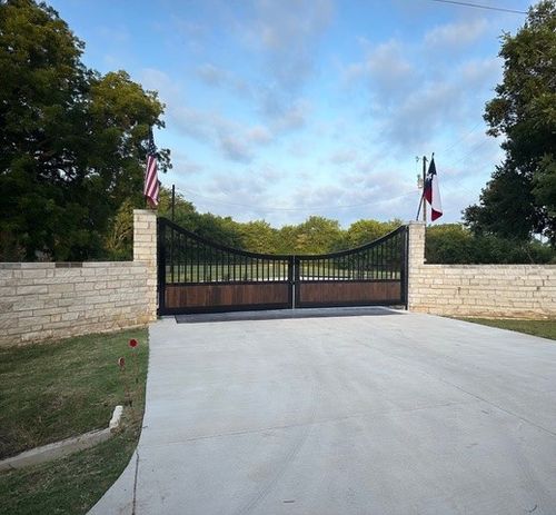 9015 Us Highway 69, Bells, TX, 75414 | Card Image