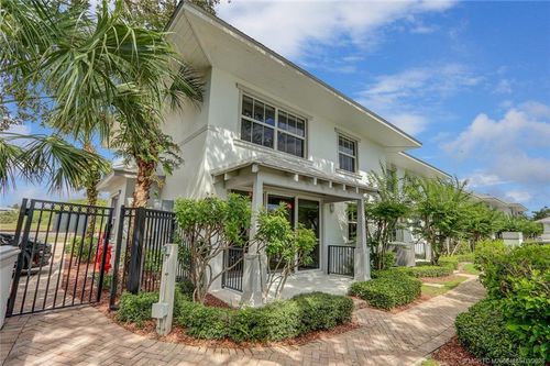 3651 Pineapple Ave, Jensen Beach, FL, 34957-7281 | Card Image