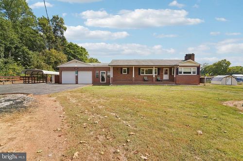 4084 Rock Hall Rd, POINT OF ROCKS, MD, 21777-2047 | Card Image