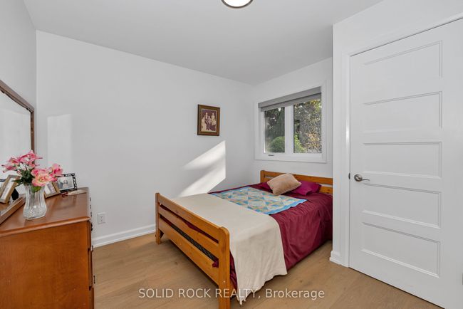 1229 Erindale Dr, House other with 4 bedrooms, 2 bathrooms and 3 parking in Ottawa ON | Image 15