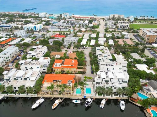 246-246 Garden Ct, Lauderdale By The Sea, FL, 33308-5421 | Card Image