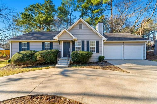 4212 Sterling Pointe Dr, Douglasville, GA, 30135-5077 | Card Image