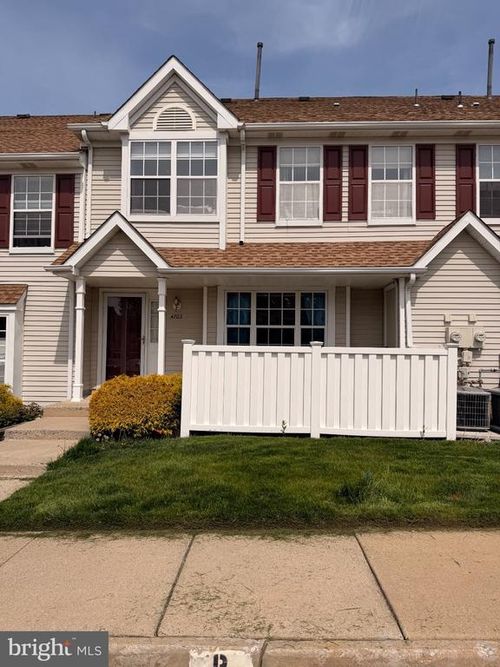 4702 Aberdeen Ln, BLACKWOOD, NJ, 08012-5597 | Card Image