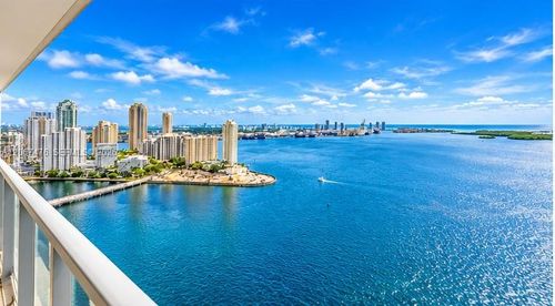 3211-1155 Brickell Bay Dr, Miami, FL, 33131-3242 | Card Image