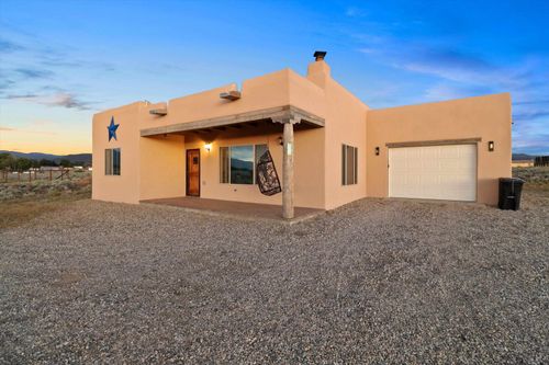 29 Sebastian, Ranchos de Taos, NM, 87557 | Card Image