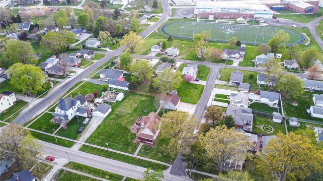 708 N Giddings Ave, House other with 3 bedrooms, 2 bathrooms and 2 parking in Jerseyville IL | Image 75