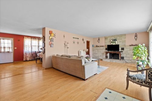 113 N Shelly Ave, Reddick, IL, 60961-9508 | Card Image