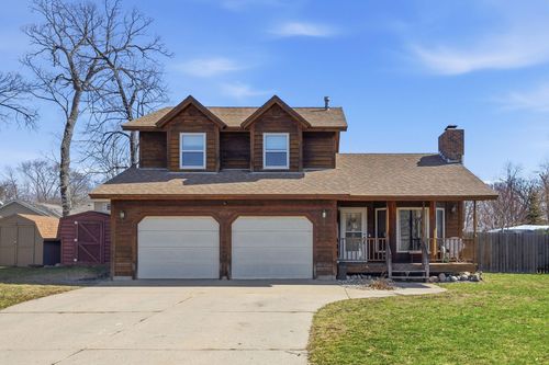 703 Shady Ridge Rd Nw, HUTCHINSON, MN, 55350-1413 | Card Image