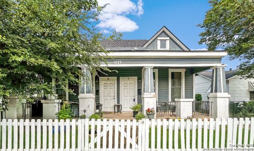 apt-1-1227 Willow, San Antonio, TX, 78208-1302 | Card Image