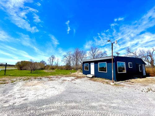 {{alt}} | Card Image