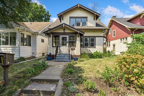 611 Pascal St N, Saint Paul, MN, 55104-2443 | Card Image