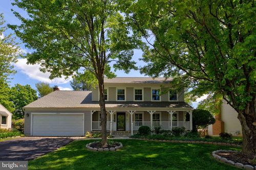 13205 Tuckaway Dr, OAK HILL, VA, 20171-3954 | Card Image