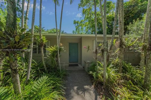15301 Sw 82nd Ct, Palmetto Bay, FL, 33157-2226 | Card Image