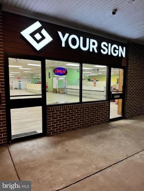 13-41 N Bailey Rd, THORNDALE, PA, 19372-1077 | Card Image