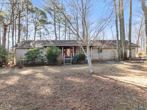 108 Mountain Oaks Dr, Gurley, AL, 35748-9012 | Card Image