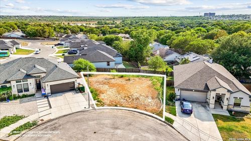 8318 Comanche Pass, Converse, TX, 78109-1630 | Card Image