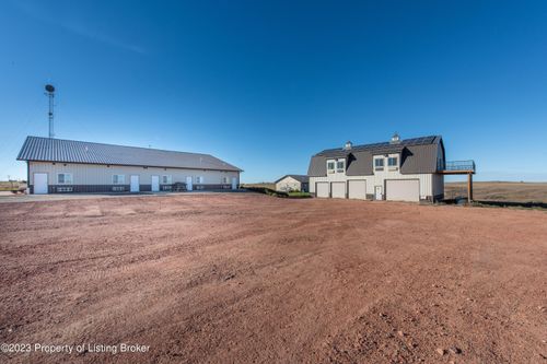 13603 38th St Sw, Belfield, ND, 58622-9104 | Card Image