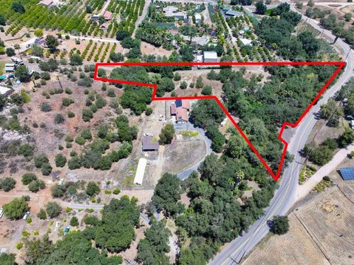 15778 Cottage Garden Rd, Valley Center, CA, 92082 | Card Image