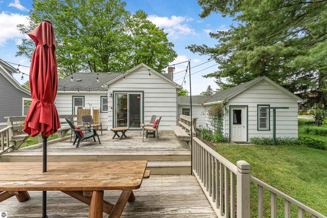 509 Spruce St, House other with 3 bedrooms, 1 bathrooms and null parking in Elk Rapids MI | Image 13