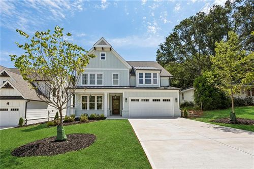 2471 Reed St Se, SMYRNA, GA, 30080-2152 | Card Image