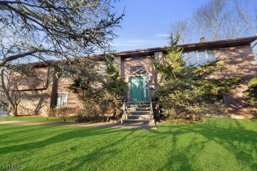 325 High St, Closter, NJ, 07624-1815 | Card Image