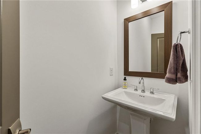 137 Devore Rd, Condo with 1 bedrooms, 2 bathrooms and 1 parking in Alpharetta GA | Image 15