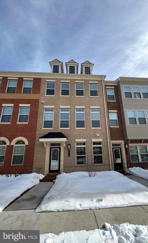 3775 Mayors Way, FAIRFAX, VA, 22030 | Card Image