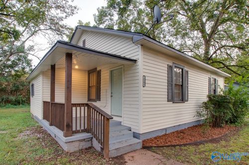 3501 Dubose St Sw, Huntsville, AL, 35805-5023 | Card Image