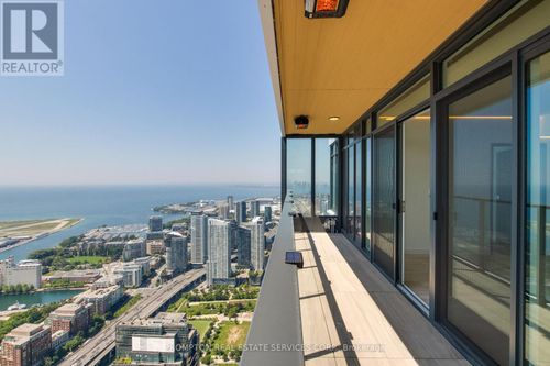 7008-3 Concord Cityplace Way, Toronto (Waterfront Communities), ON, M5V0X4 | Card Image