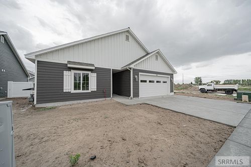 567 Bitter Root St, Rigby, ID, 83442-1528 | Card Image