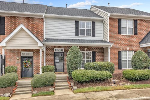 9009 Grassington Way, Raleigh, NC, 27615 | Card Image