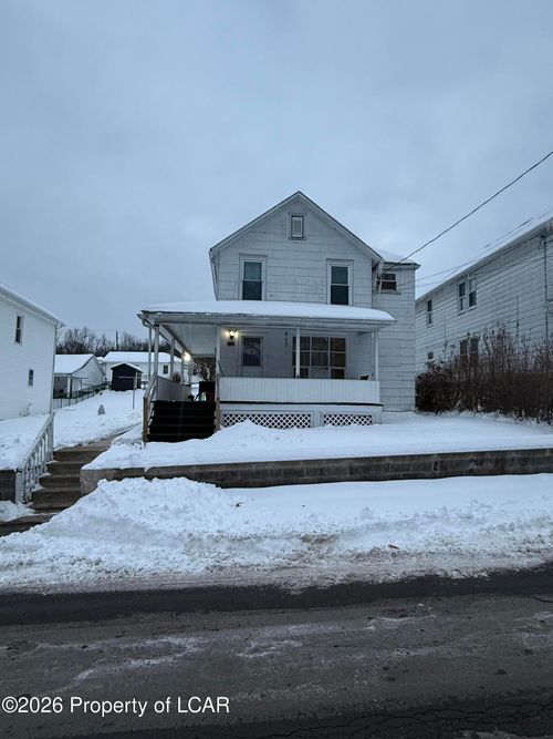205 Garfield St, Nanticoke, PA, 18634-1537 | Card Image