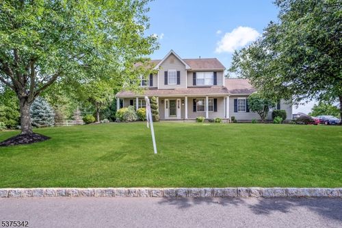 43 Ruppert Dr, Somerset, NJ, 08873-7341 | Card Image
