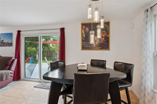 1244 Grandview Cir, House other with 3 bedrooms, 2 bathrooms and null parking in Royal Palm Beach FL | Image 10