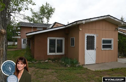 16 Rick Rd, Wheatland, WY, 82201-8903 | Card Image