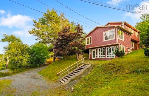 680 Hammonds Plains Rd, Bedford, NS, B4B1A7 | Card Image