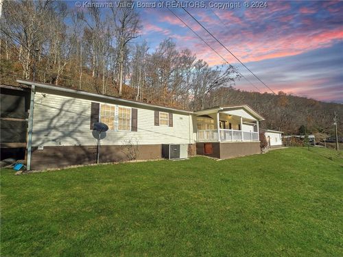 24 Dans Branch Road, Williamson, WV, 25661 | Card Image