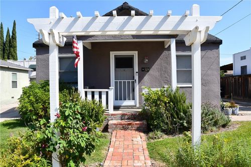 629 Culver, Orange, CA, 92868 | Card Image