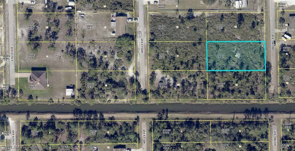 Land in Lehigh Acres