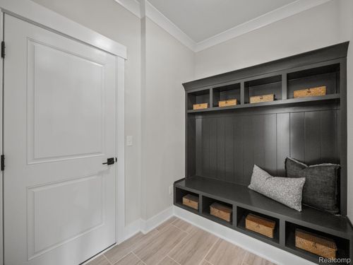 4437 Edison Blvd, Linden, MI, 48451-9196 | Card Image