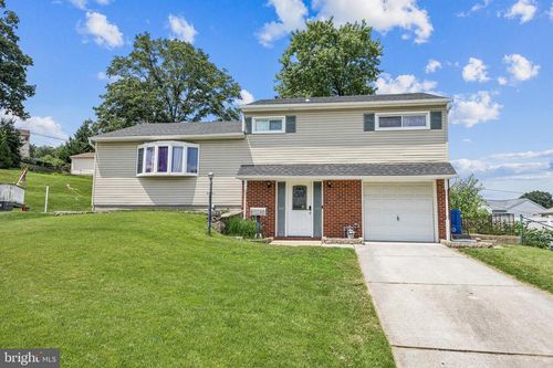 1204 Oakland Ct, BALTIMORE, MD, 21227-4322 | Card Image