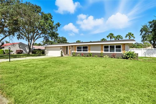 7225 Willow St, SARASOTA, FL, 34243-1635 | Card Image